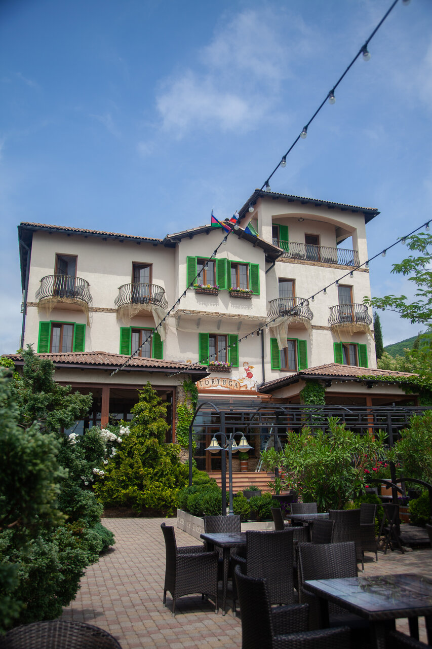 Гостиница Тортуга Небуг-96