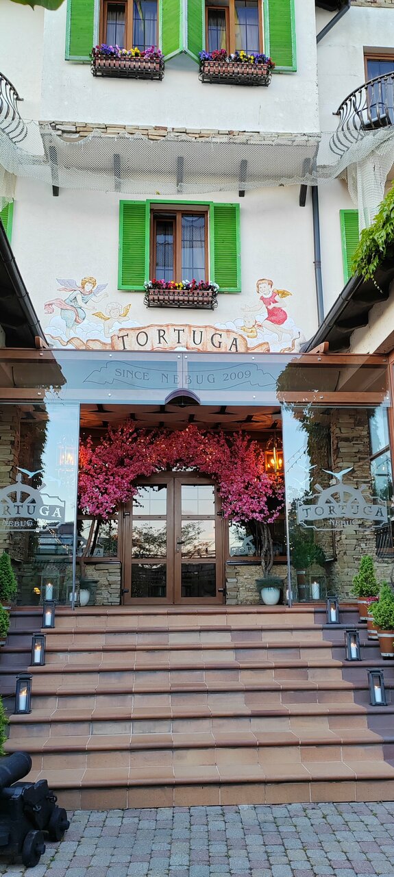 Гостиница Тортуга Небуг-152