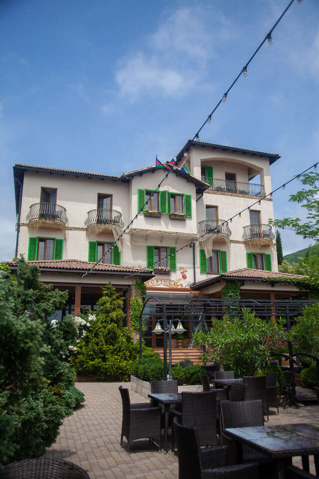 Гостиница Тортуга Небуг-95