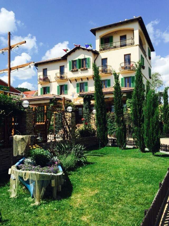 Гостиница Тортуга Небуг-21