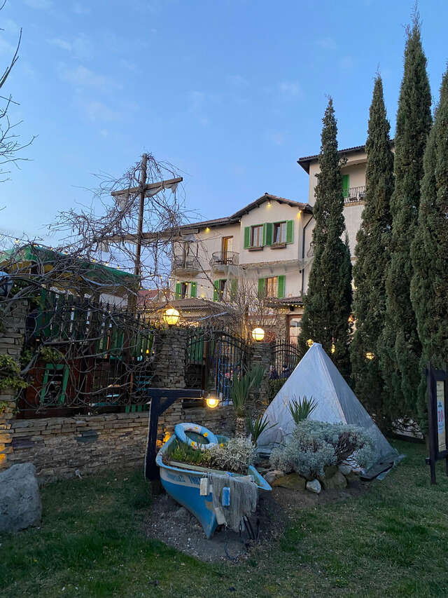 Гостиница Тортуга Небуг-137